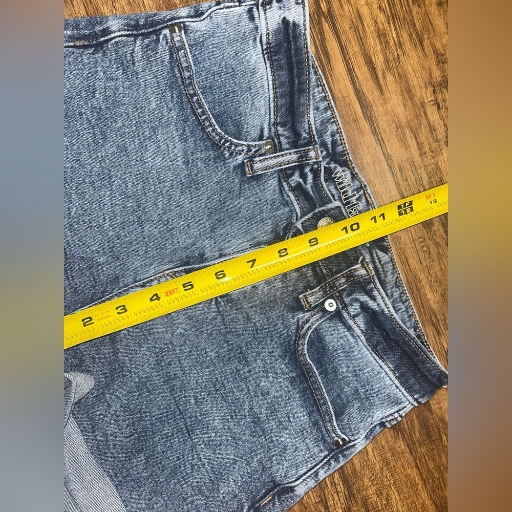 Wild Fable High Rise Shorts Size 4 - Picture 7 of 9